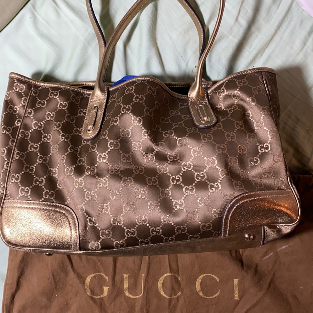Authentic Gucci handbag